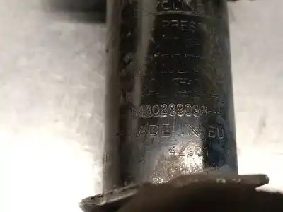 Second-hand car spare part front right shock absorber for dacia duster (hm_) 1.6 sce 115 (hmm1) oem iam references 543029903r  543029903r