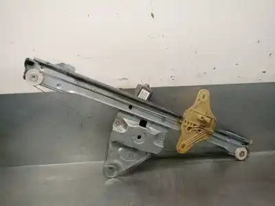 Second-hand car spare part driver left window regulator for dacia duster (hm_) 1.6 sce 115 (hmm1) oem iam references 807210272r  807210272r