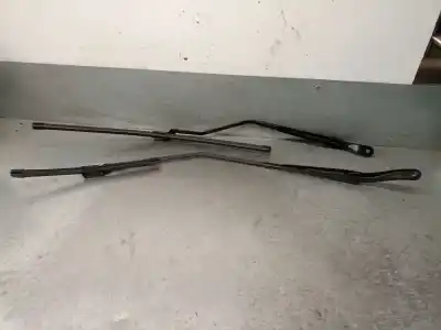 Second-hand car spare part front right windshield wiper arm for renault captur ii (hf_) e-tech 160 oem iam references 288866468r  288810776r