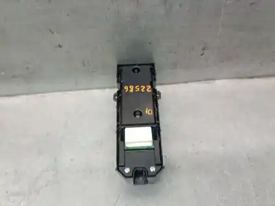 Автозапчасти б/у выключатель левого переднего окна за toyota c-hr (_x1_) 1.8 hybrid (zyx10_, zyx11_) ссылки oem iam 84040f4020  84040f4020