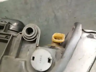 Автозапчасти б/у правая фара за audi a4 b5 (8d2) 1.9 tdi ссылки oem iam 8d0941004ak  8d0941030ak