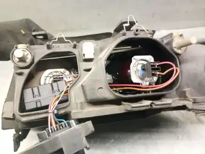 Автозапчасти б/у правая фара за audi a4 b5 (8d2) 1.9 tdi ссылки oem iam 8d0941004ak  8d0941030ak