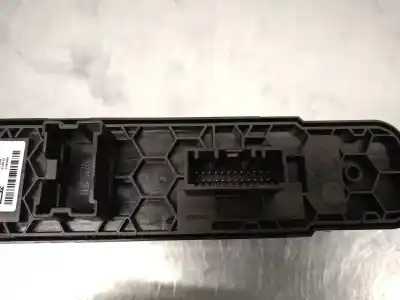 Second-hand car spare part left front power window switch for renault kadjar (ha_, hl_) 1.3 tce 140 oem iam references 254012952r  254012952r
