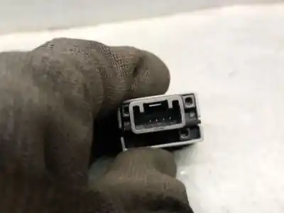 Автозапчасти б/у крышка бензобака за toyota c-hr (_x1_) 1.8 hybrid (zyx10_, zyx11_) ссылки oem iam 84841f4010  84841f4010