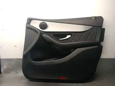 Pièce détachée automobile d'occasion GARNITURE DE PORTE AVANT DROITE pour MERCEDES-BENZ GLC (X253)  Références OEM IAM A25372032049H15  A25372032049H15
