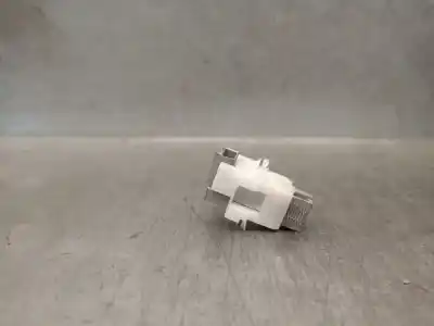 Автозапчастина б/у вимикач для mercedes-benz glc (x253) 220 d 4-matic (253.905, 253.903) посилання на oem iam 914689672