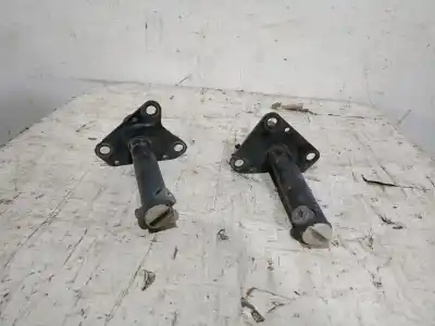 Second-hand car spare part front absorber for audi a4 b5 (8d2) 1.9 tdi oem iam references 8d0807134a  8d0807133a