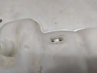 Автозапчасти б/у расширительный депозит за mercedes-benz gla (h247) gla 200 d 4-matic (247.713) ссылки oem iam a2475000049  a2475000049