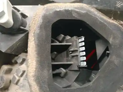 Автозапчастина б/у правий ліхтар для opel corsa d (s07) 1.3 cdti (l08, l68) посилання на oem iam 13269051 89318821 valeo 1222535