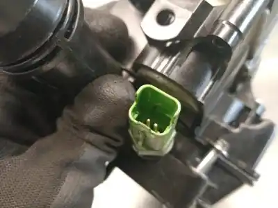 Second-hand car spare part thermostat for citroen jumpy furgón (v_) 1.6 bluehdi 115 oem iam references 9803549480  9803549480