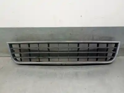 Автозапчастина б/у решіта переднього бампера для audi a6 c5 (4b2) 2.4 посилання на oem iam 4b0807683l  4b0807683l