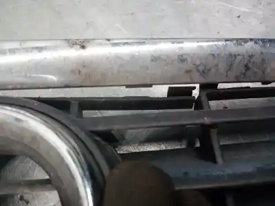 Автозапчасти б/у передняя решетка за audi a4 b5 (8d2) 1.9 tdi ссылки oem iam 8d0853651r  8d0853651r