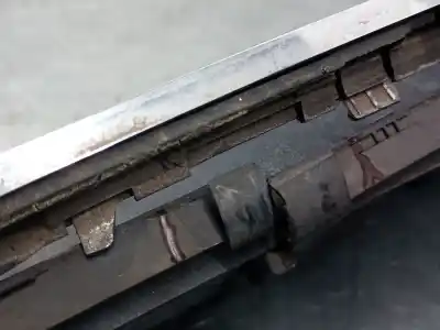 Автозапчасти б/у передняя решетка за audi a4 b5 (8d2) 1.9 tdi ссылки oem iam 8d0853651r  8d0853651r