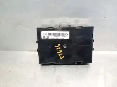 Pezzo di ricambio per auto di seconda mano SCATOLA RELÈ/FUSIBILI per RENAULT CLIO III (BR0/1, CR0/1)  Riferimenti OEM IAM 8200652285  8200652285