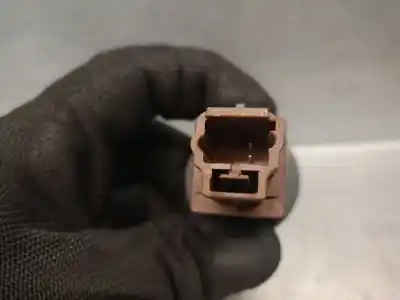 Peça sobressalente para automóvel em segunda mão trocar por dacia duster (hm_) 1.6 sce 115 (hmm1) referências oem iam 681995290r  681995290r