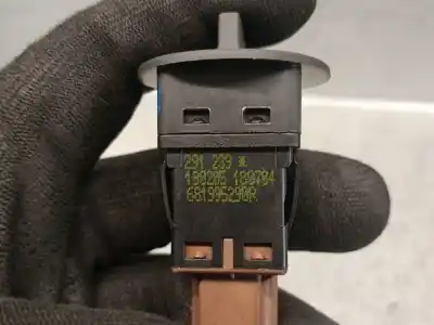 Peça sobressalente para automóvel em segunda mão trocar por dacia duster (hm_) 1.6 sce 115 (hmm1) referências oem iam 681995290r  681995290r