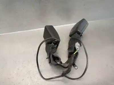 Автозапчасти б/у крюк для ремня задний правый за dacia duster (hm_) 1.6 sce 115 (hmm1) ссылки oem iam 888427112r  888427112r