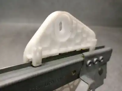 Pezzo di ricambio per auto di seconda mano alzacristalli posteriore sinistro per dacia logan (ls_) 1.4 (lsoa, lsoc, lsoe, lsog) riferimenti oem iam 8200783890  8200783890