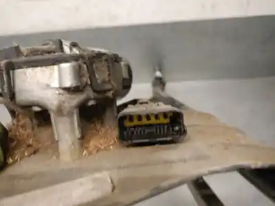 Peça sobressalente para automóvel em segunda mão motor do limpa para brisas por dacia logan (ls_) 1.4 (lsoa, lsoc, lsoe, lsog) referências oem iam 8200619512 64343295 mako 8200619512