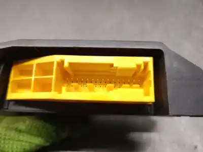 Peça sobressalente para automóvel em segunda mão centralina de airbag por dacia logan (ls_) 1.4 (lsoa, lsoc, lsoe, lsog) referências oem iam 8200702322  