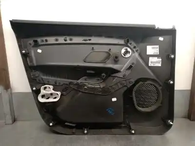 Автозапчастина б/у обработка передніх правіх дверей для dacia duster (hm_) 1.6 sce 115 (hmm1) посилання на oem iam 809004226r  809004226r