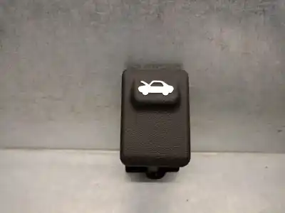 Second-hand car spare part bonnet lock for hyundai i20 iii (bc3, bi3) 1.0 t-gdi oem iam references 8118234000
