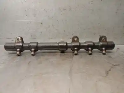 Pezzo di ricambio per auto di seconda mano rampa iniettori per ssangyong rexton 2.7 turbodiesel cat riferimenti oem iam a6650700495  6650700295