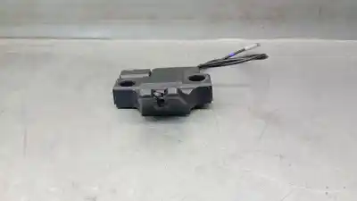 Second-hand car spare part trunk lock for lexus is ii (_e2_) 220d (ale20) oem iam references 6460053040  6460053040