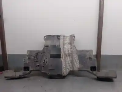 Автозапчасти б/у защитная крышка за mercedes-benz gla (h247) gla 200 d 4-matic (247.713) ссылки oem iam a2473523300