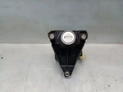Автозапчастина б/у замок багажника / ворот для OPEL CORSA B (S93) 1.2 I (F08, F68, M68) Посилання на OEM IAM 93279511  93279511