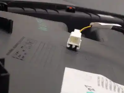 Автозапчастина б/у обработка передніх правіх дверей для mercedes-benz gla (h247) gla 200 d 4-matic (247.713) посилання на oem iam a2477204201  a2477203006