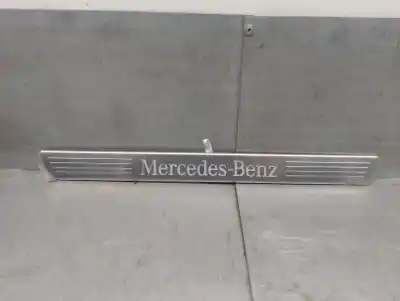 Автозапчасти б/у передние молдинги за mercedes-benz gla (h247) gla 200 d 4-matic (247.713) ссылки oem iam a1776809905