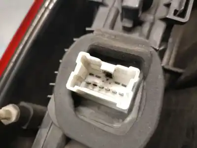 Автозапчастина б/у правий ліхтар для renault kangoo / grand kangoo ii (kw0/1_) 1.5 dci 110 (kw06, kw12) посилання на oem iam 265506747r  265506747r