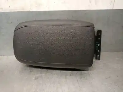 Peça sobressalente para automóvel em segunda mão apoio de braço consola central por kia xceed (cd) 1.6 crdi 115 referências oem iam 84660j7100wk