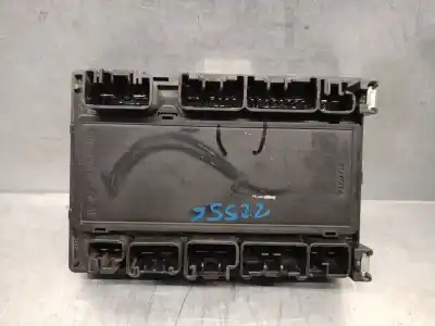 Peça sobressalente para automóvel em segunda mão módulo eletrônico por lexus rx (_u3_) 400h awd (mhu38_) referências oem iam 8272148070  