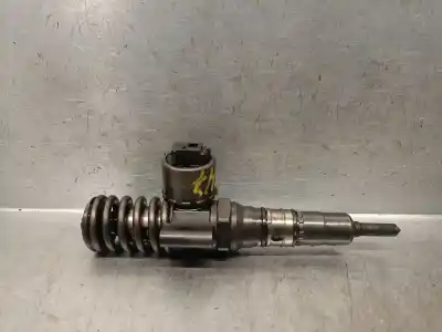 Second-hand car spare part injector for volkswagen touran (1t1, 1t2) 2.0 tdi oem iam references 03g130073b