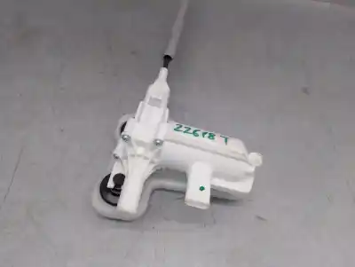 Автозапчастина б/у централізований двигун зкриття ворот для mercedes-benz gla (h247) gla 200 d 4-matic (247.713) посилання на oem iam a0999068600  a0999068600