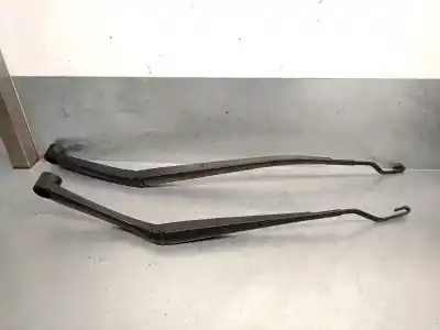 Автозапчастина б/у передній правий річок склоочисника для hyundai tucson (tl, tle) 1.6 crdi посилання на oem iam 98311d7000