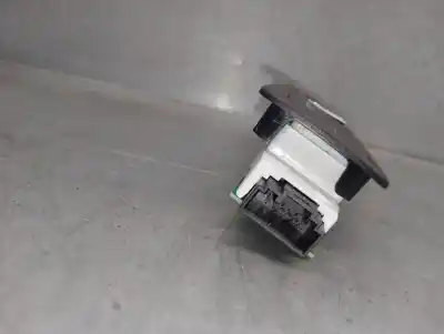 Автозапчасти б/у внутренний свет за porsche cayenne (92a) 4.2 s diesel ссылки oem iam 95863229111  95863229111