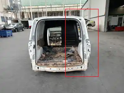 Автозапчастина б/у право задне крило (різ) для mercedes-benz citan furgoneta/monovolumen (w420) 1.5 110 cdi (420.623) посилання на oem iam a4206000000  a4206000000