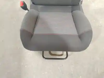 Автозапчасти б/у левое переднее сидение за citroen c3 iii (sx) 1.2 vti 82 ссылки oem iam 9813461180  9813461180