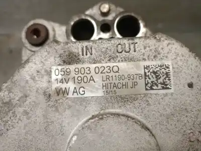 İkinci el araba yedek parçası Alternatör için PORSCHE CAYENNE (92A) 4.2 S DIESEL OEM IAM referansları 059903023Q LR1190937B HITACHI 95860312400