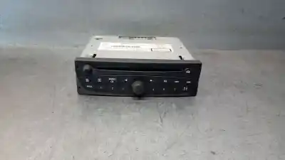Pièce détachée automobile d'occasion SYSTÈME AUDIO / RADIOCD pour RENAULT KANGOO EXPRESS (FW0/1_)  Références OEM IAM 281156782R  281159511R