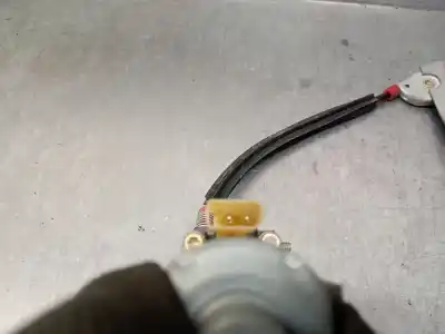 Автозапчасти б/у регулятор стекла переднего правого за ford ka (rb_) 1.3 i ссылки oem iam 97kgb23200ak  1386266