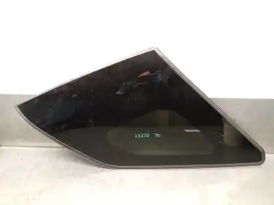 Second-hand car spare part Right Rear Triangle Quarter Glass for SSANGYONG RODIUS II 2.0 XDI OEM IAM references 7932021610  7932021610