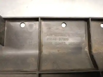 Автозапчастина б/у передні молдинги для hyundai tucson (tl, tle) 1.6 crdi посилання на oem iam 29140d7000  