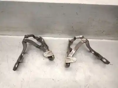 Pièce détachée automobile d'occasion Charnière De Capot pour SSANGYONG RODIUS II 2.0 XDI Références OEM IAM 6181021200  6181021200