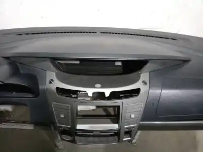Автозапчастина б/у панель приладів для ssangyong rodius ii 2.0 xdi посилання на oem iam 7650a21220lbf  7650a21220lbf