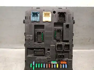 İkinci el araba yedek parçası röle/sigorta kutusu için citroen c4 picasso i monospace (ud_) 1.6 hdi oem iam referansları 966405908002  