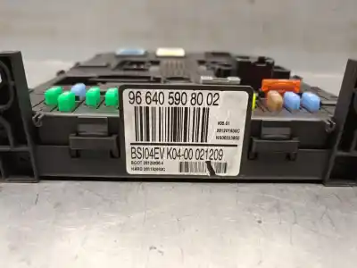 İkinci el araba yedek parçası röle/sigorta kutusu için citroen c4 picasso i monospace (ud_) 1.6 hdi oem iam referansları 966405908002  
